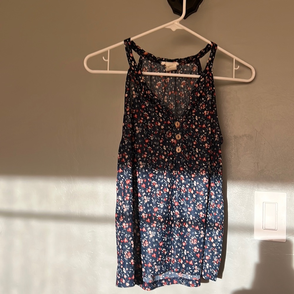 TinyWillow floral top